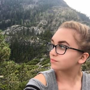 Meet your Posher, Casey